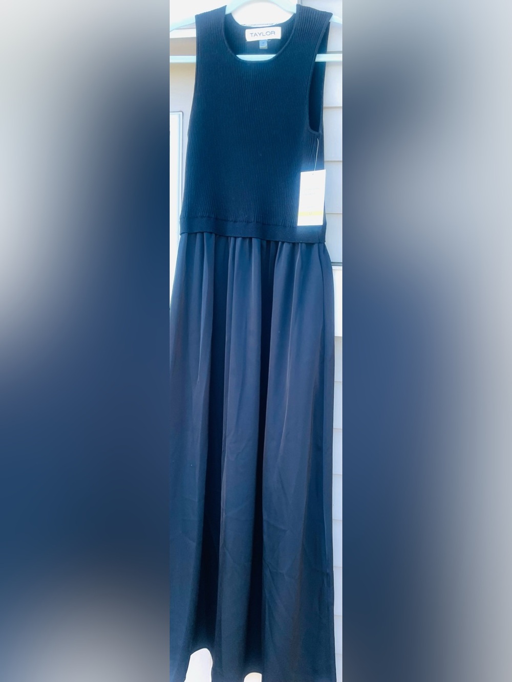 Taylor Black Sleeveless Knit & Satin Dress with tags